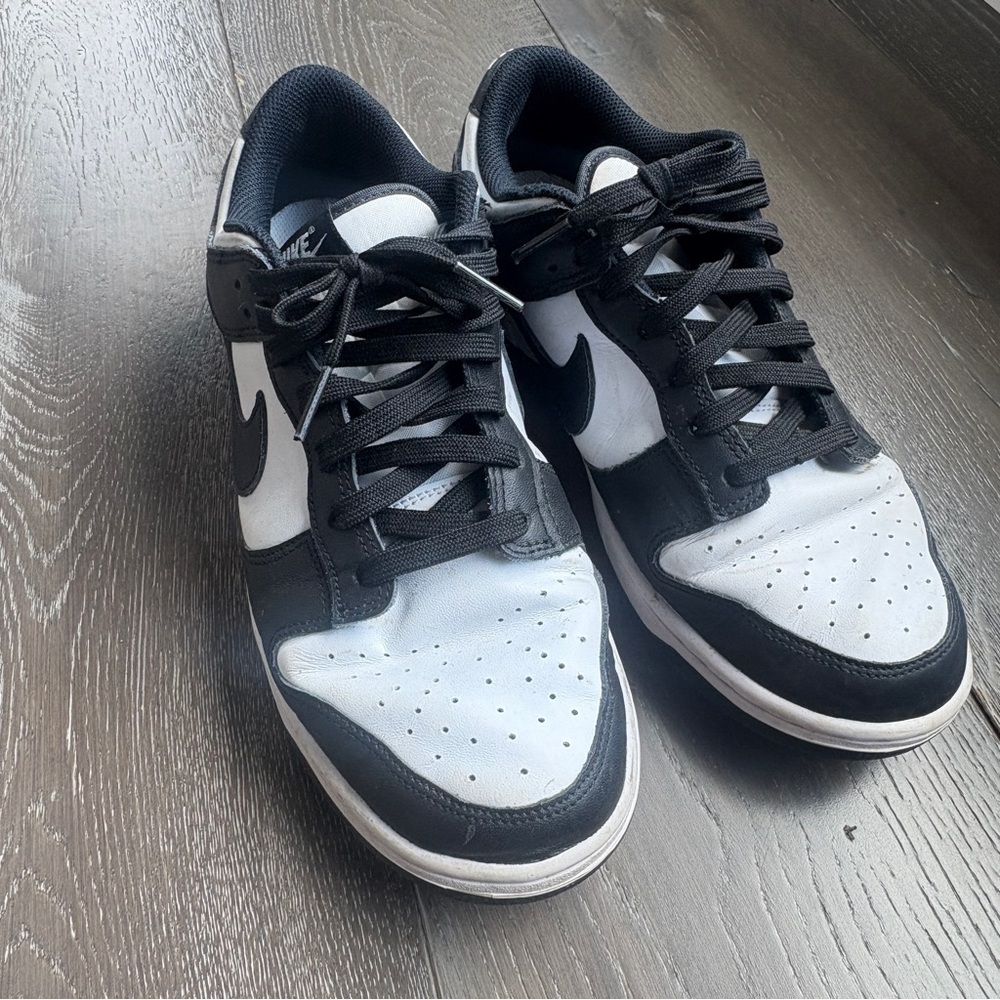 Nike Dunk Low Panda Shoes Size 10 White Black